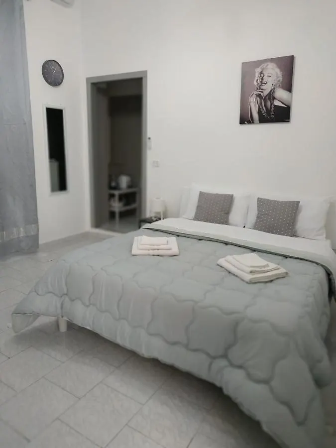 Titty House Apartment Naples